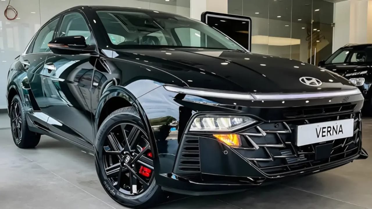 Hyundai Verna Launched 2026 – 1.5L Turbo Petrol, 160PS Power, 10.25-Inch Dual Screens & 30KM/L Mileage at Just ₹3.25 Lakh!